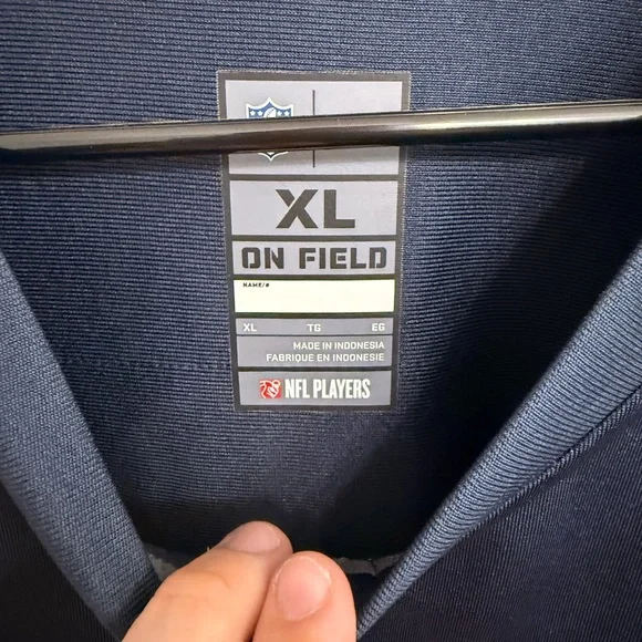 Chicago Bears Jersey - Picture 3 of 4